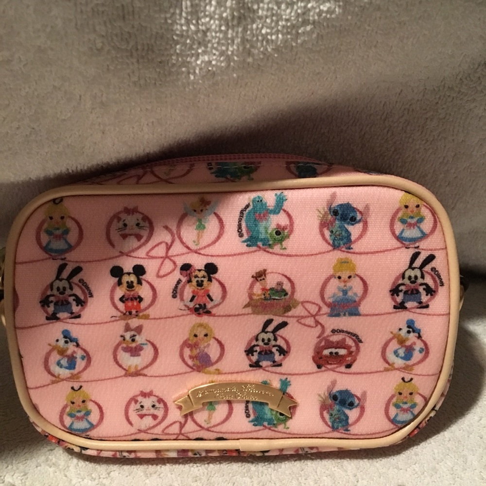 Samantha Thavasa LE Tokyo Disney Excl Happiness